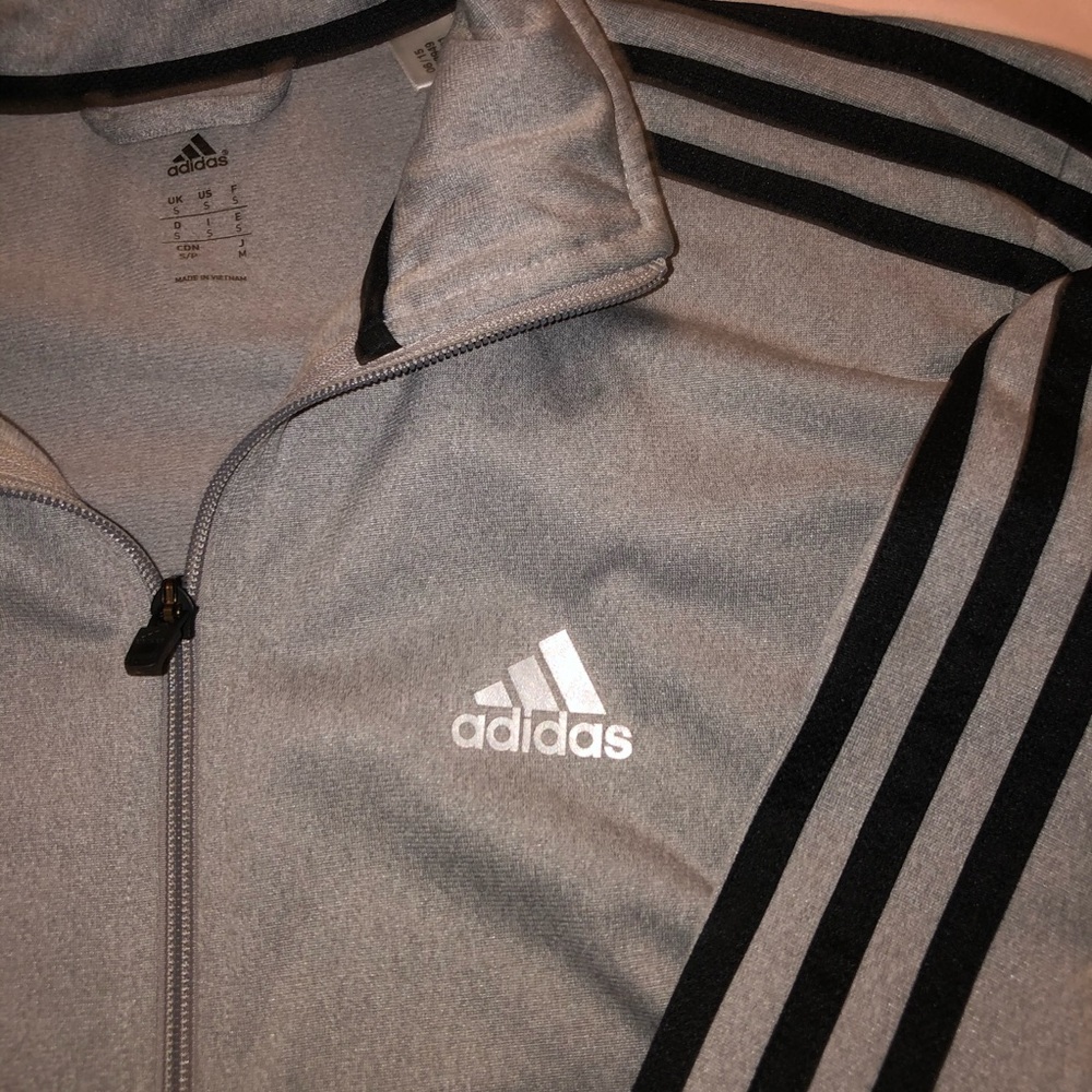 ADIDAS zip-up - Picture 3 of 3